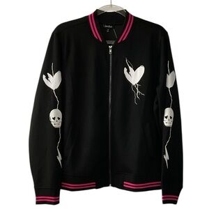 Torrid LoveSick Heart 🖤 Skull 💀 Bomber Jacket Sz 2X (18-20) P:27” L:27”
